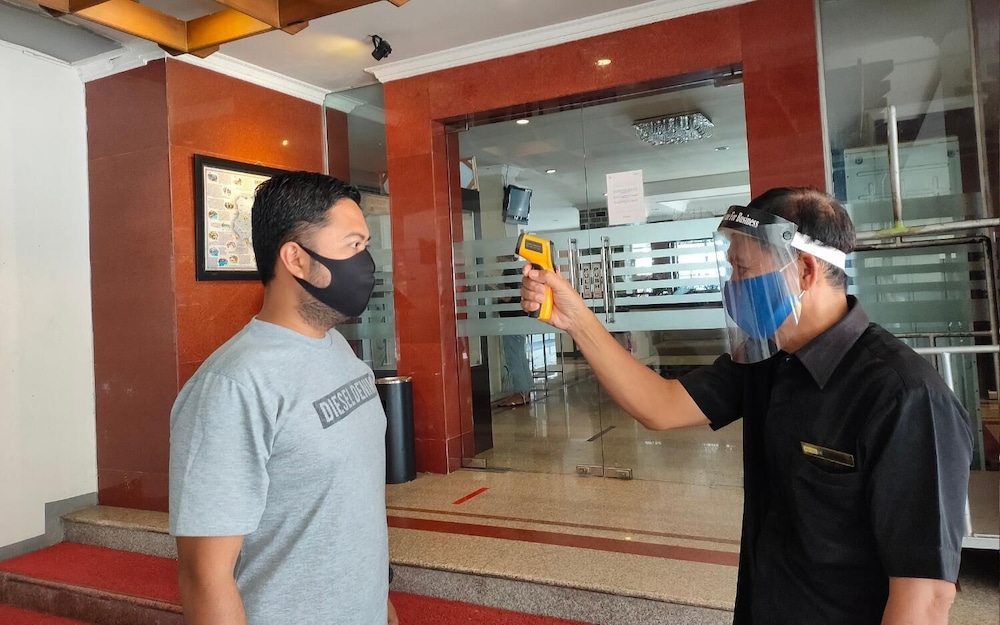 Hotel 88 Jember 9/50