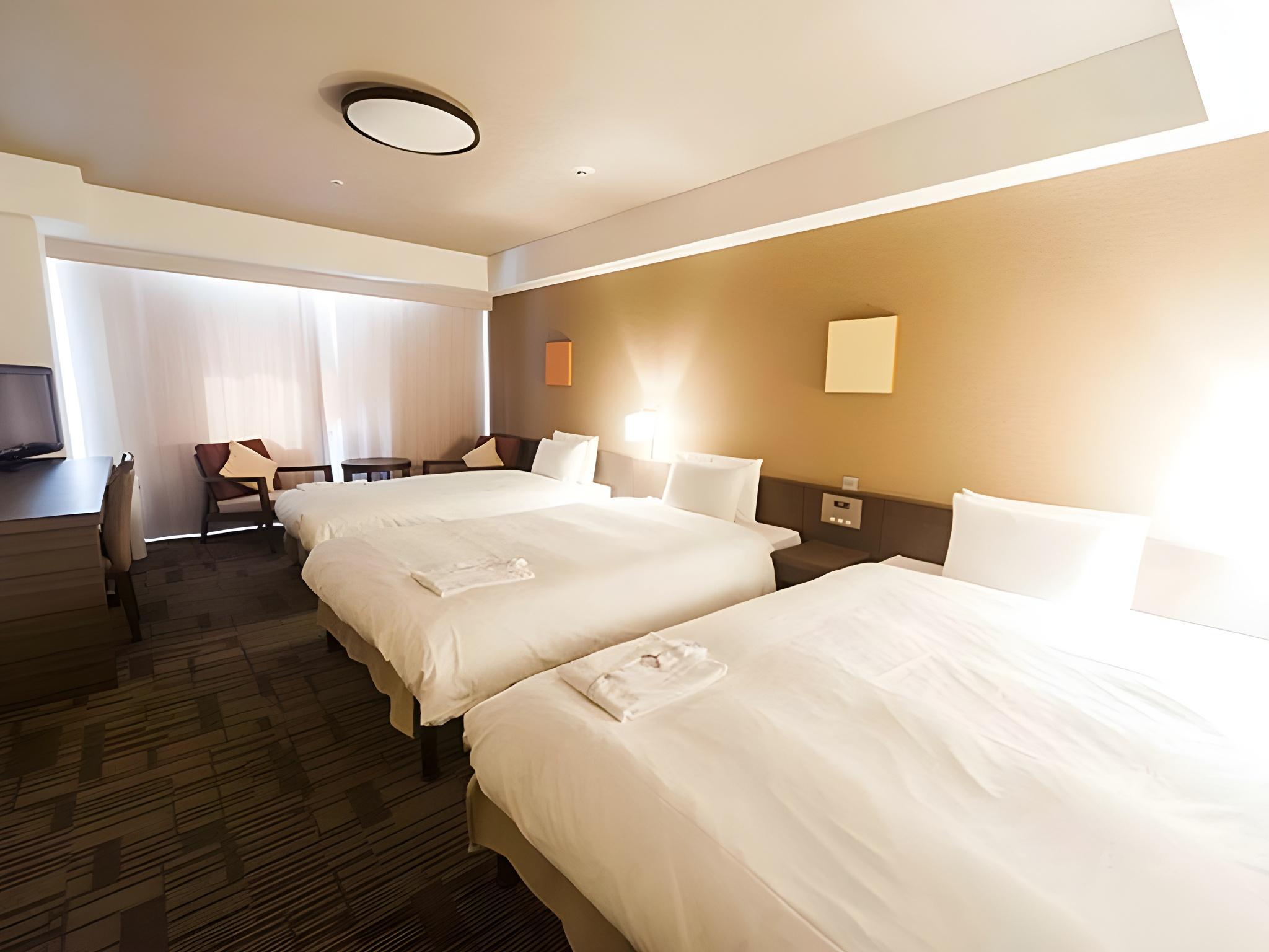 Room at Daiwa Roynet Hotel Naha Omoromachi, NAHA - OKINAWA PREFECTURE