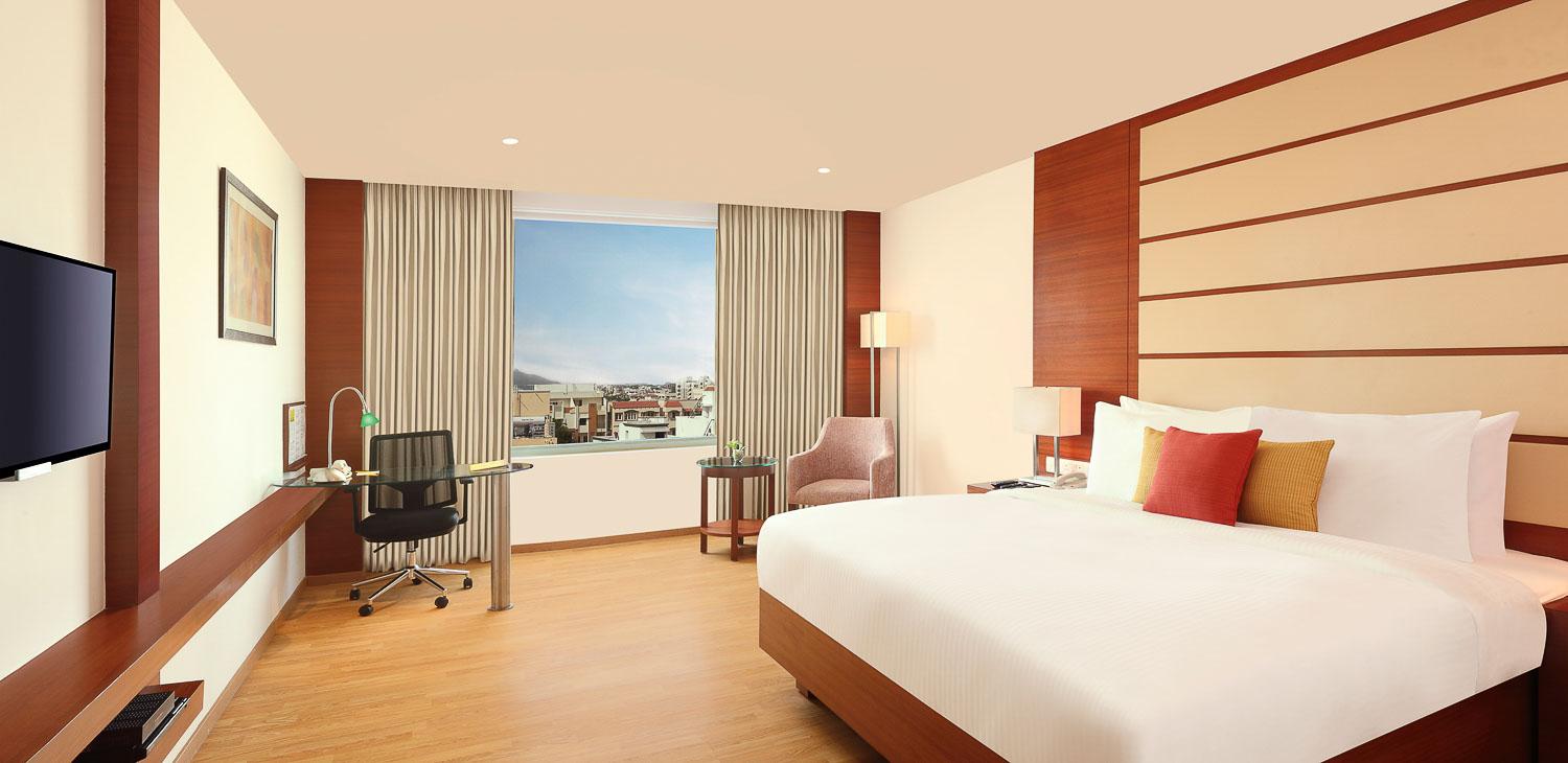جناح تنفيذي، Lemon Tree Hotel Shimona 2/2