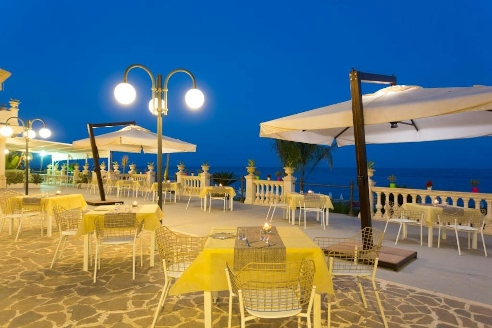 Hellenia Yachting Hotel 21/24