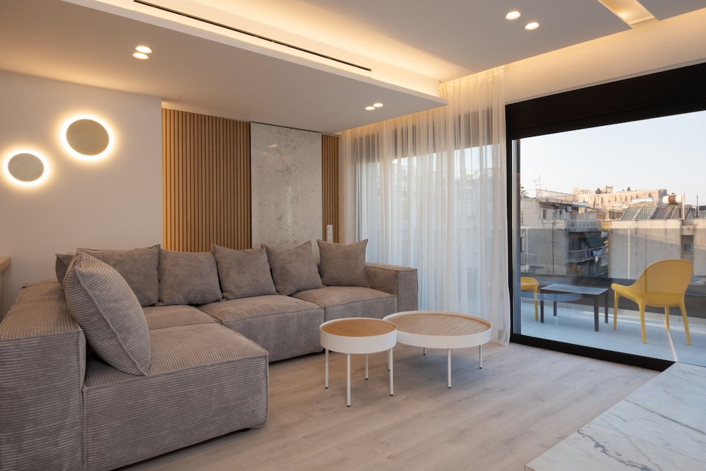 LUX&EASY Acropolis Suites 30/50