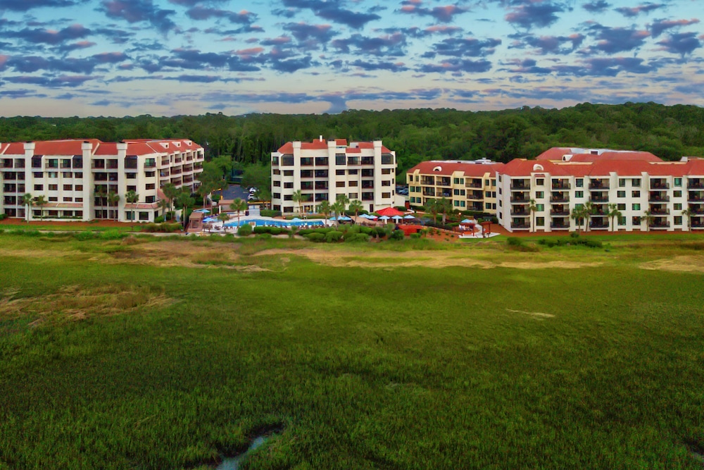 Marriott's Harbour Point and Sunset Pointe at Shelter Cove 29/30