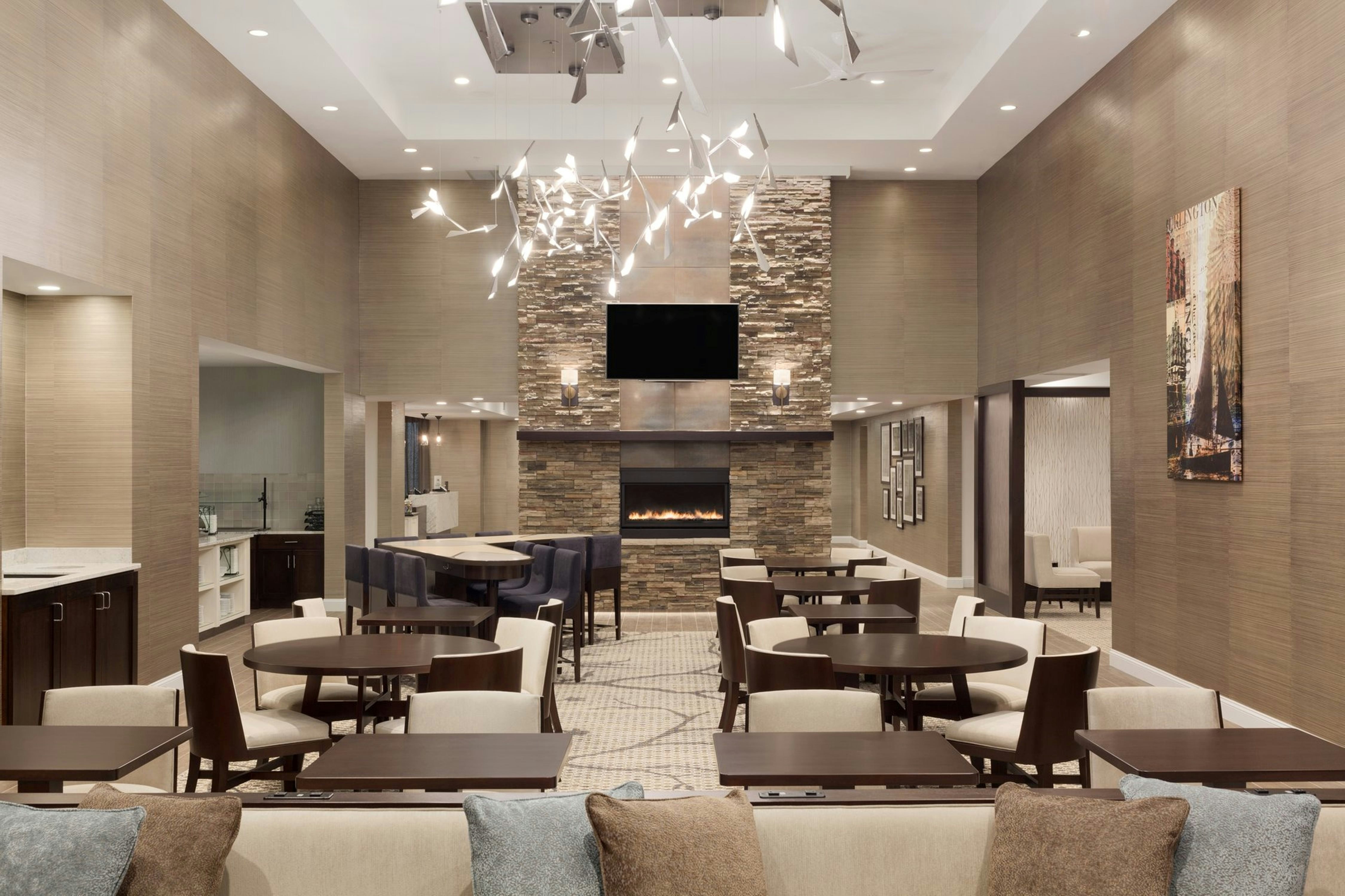 Homewood Suites By Hilton Burlington, VT 21/25