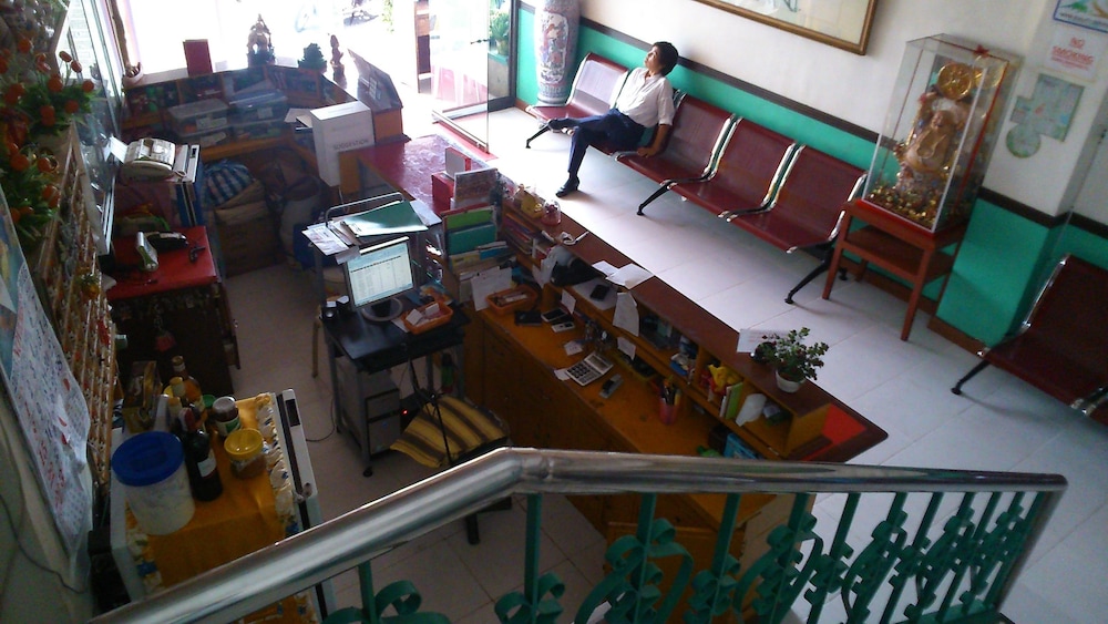 Magayon Hotel 27/29