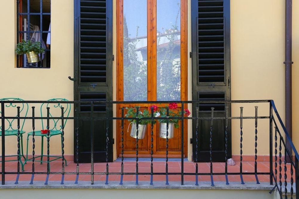 Mòsì Firenze 18/40