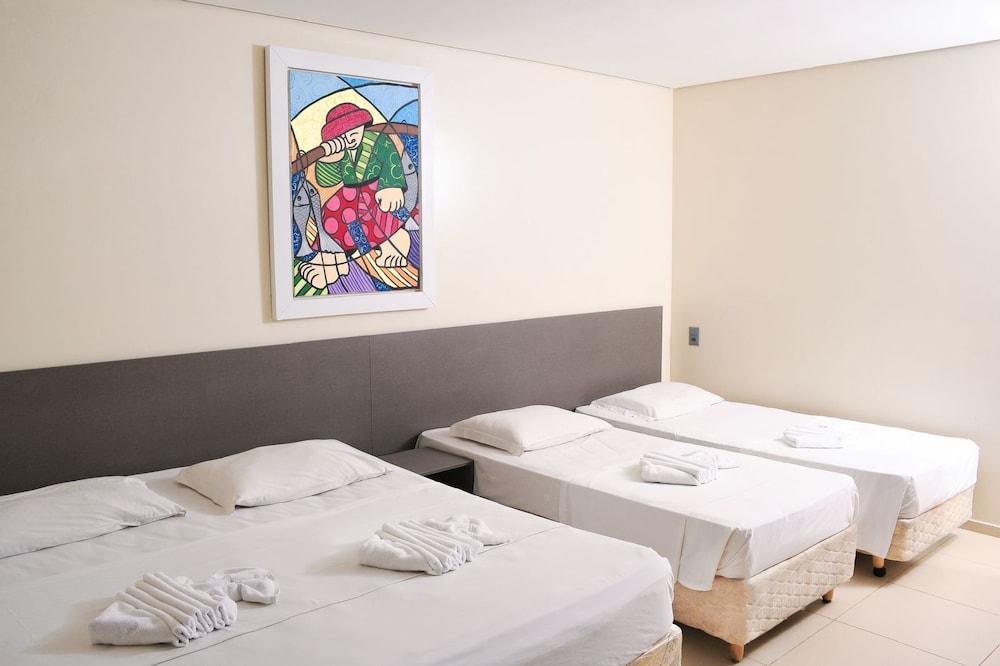 Aquarius Hotel 12/50