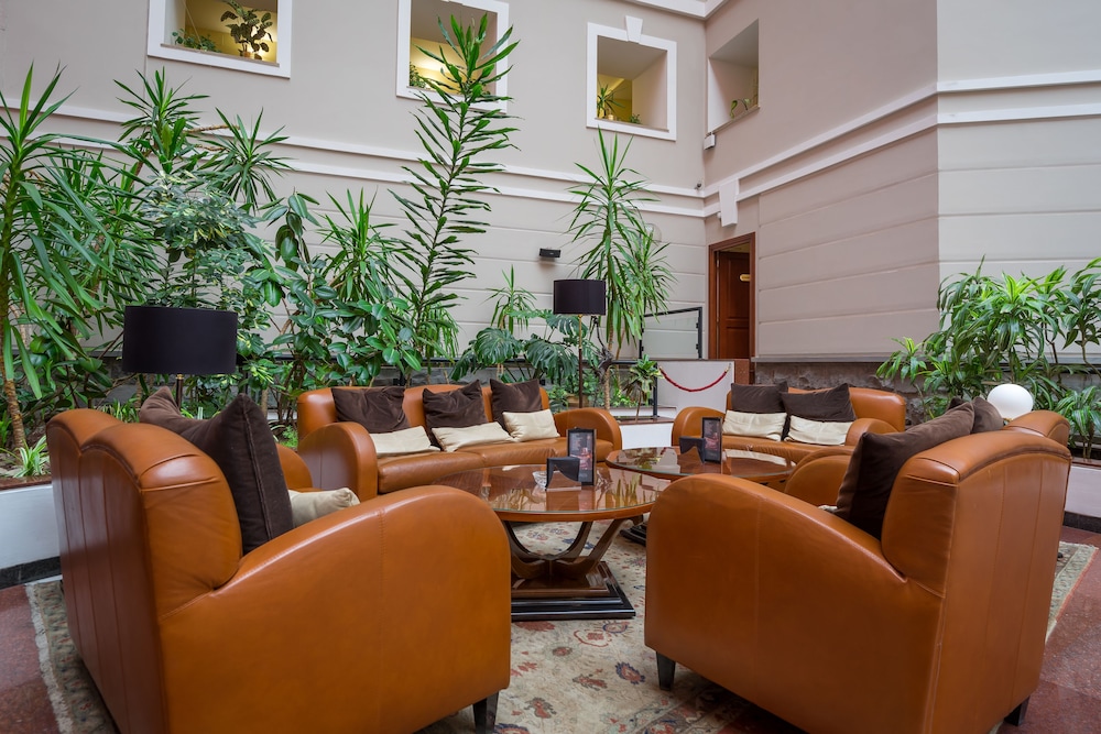 GRAND HOTEL YEREVAN 52/65