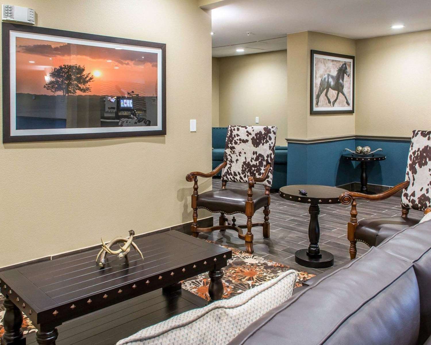 MainStay Suites Cotulla 23/37