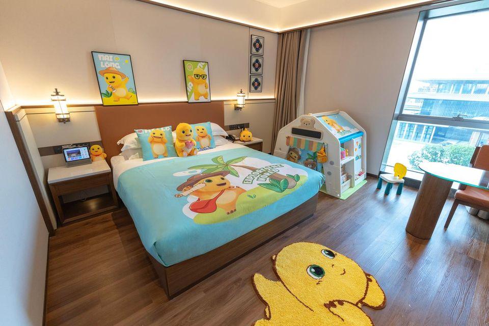 Theme, Family, Double Bed