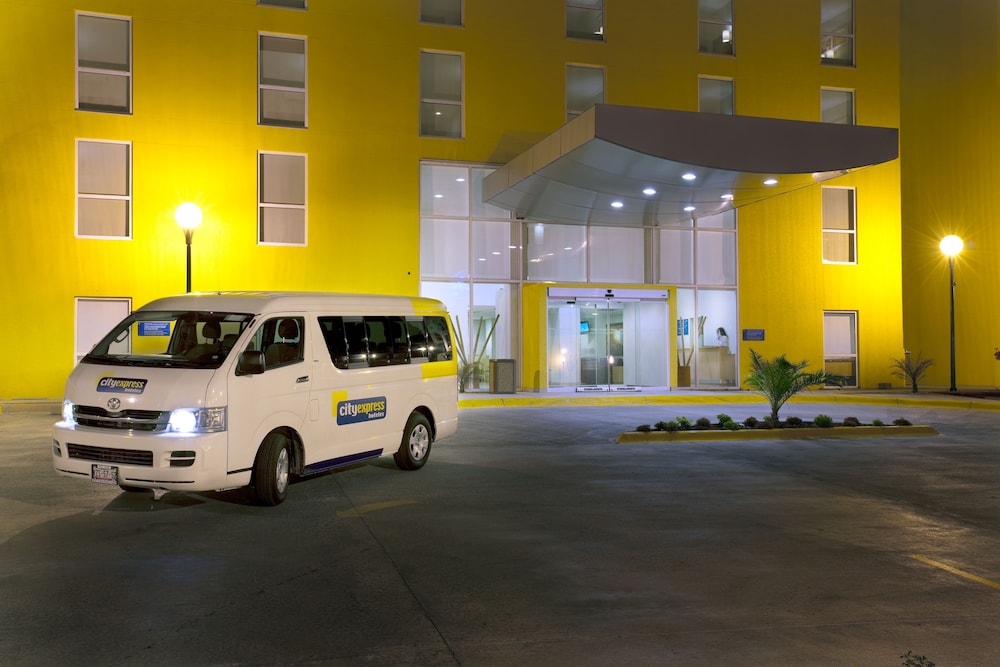 City Express by Marriott Nogales 4/56