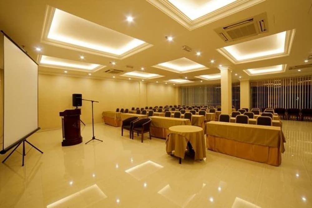 Valenza Hotel Cafe 22/22