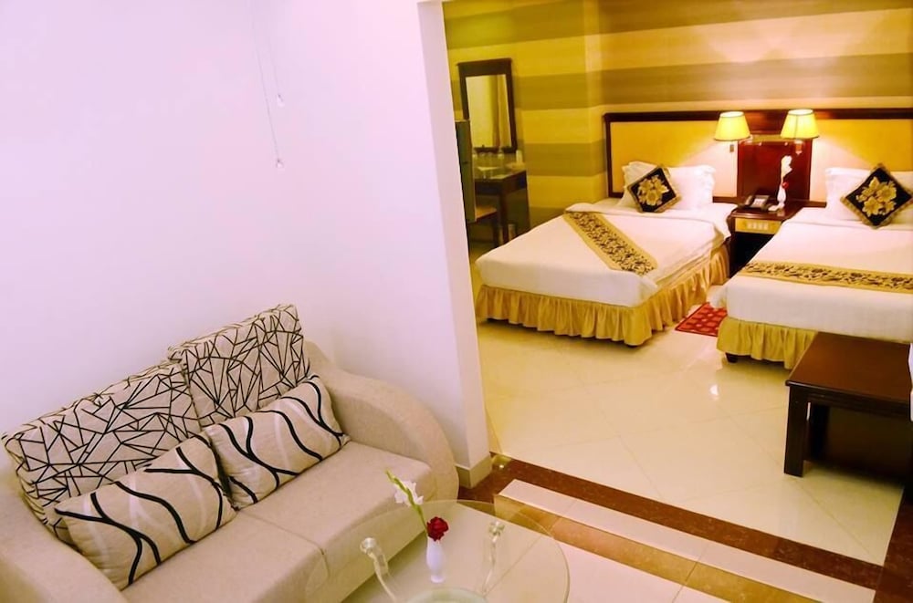 HOTEL VALLEY GARDEN 22/67