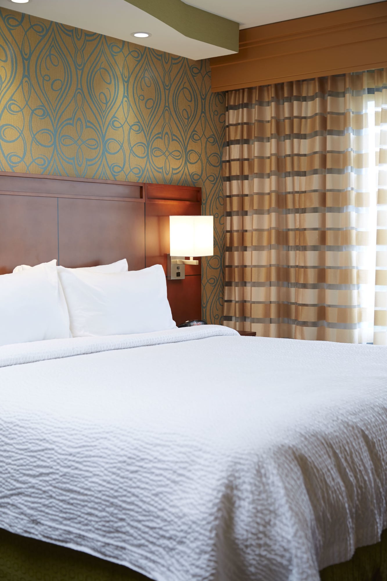 Room at Courtyard By Marriott Ithaca Airport/University, ITHACA - NY