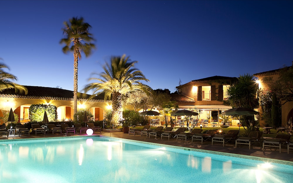 Hotel La Garbine 2/50