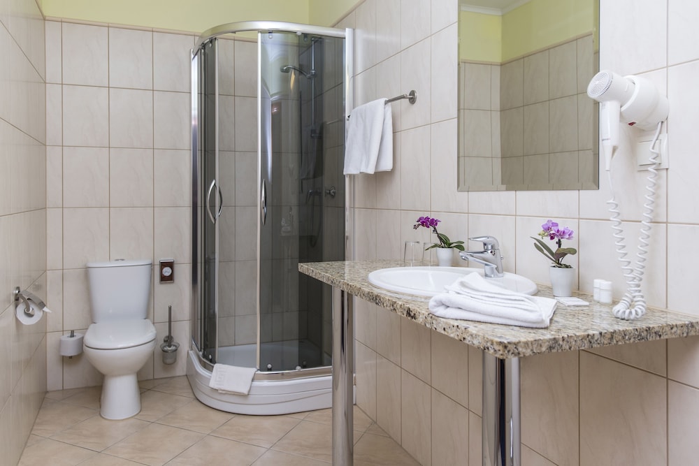 غرفة كلاسيكية مفردة بسرير فردي، Vega Hotel 3/3