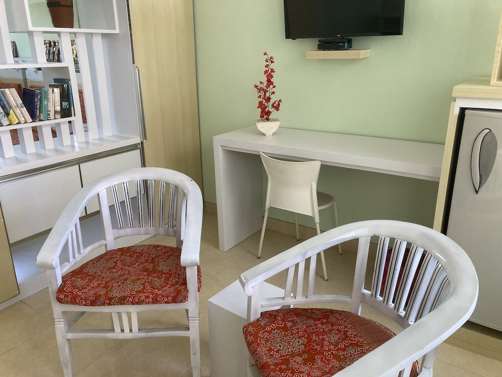 Villa Agung Beach Inn 50/65