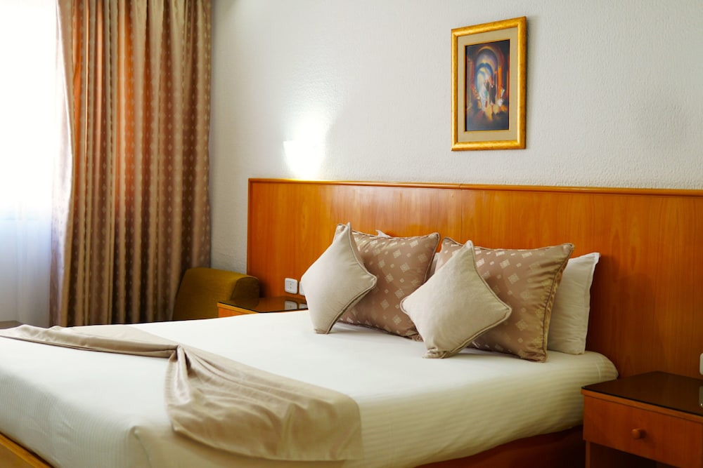 Hotel Le National 26/41