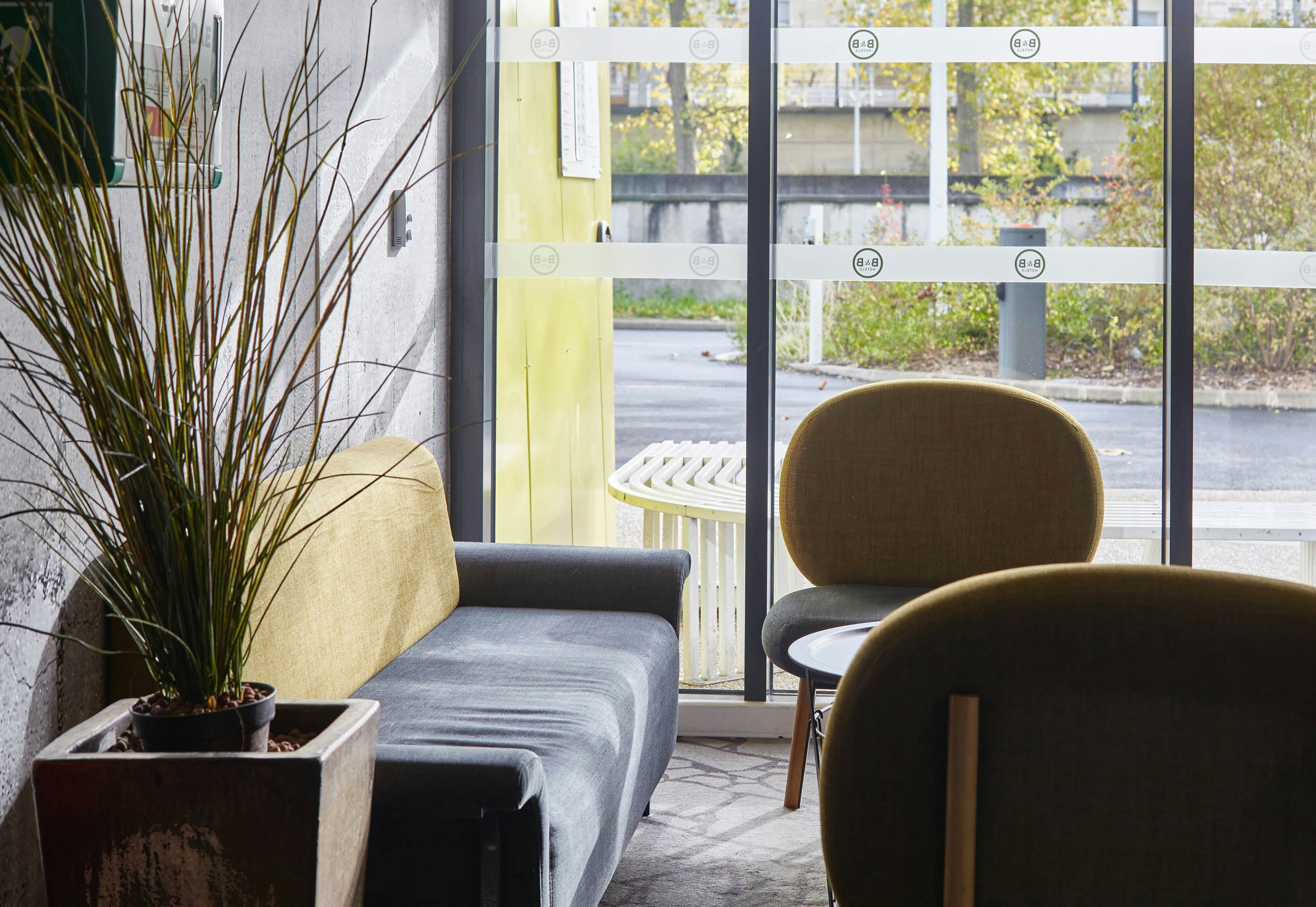 B&B Hotel Nanterre Rueil-Malmaison 18/24