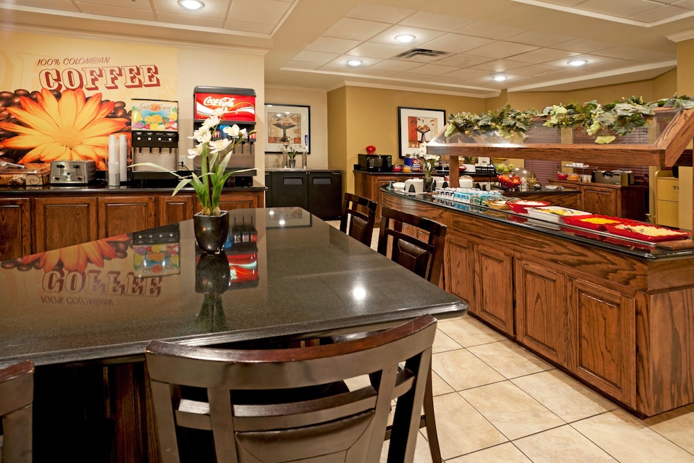 Staybridge Suites Mcallen 39/52