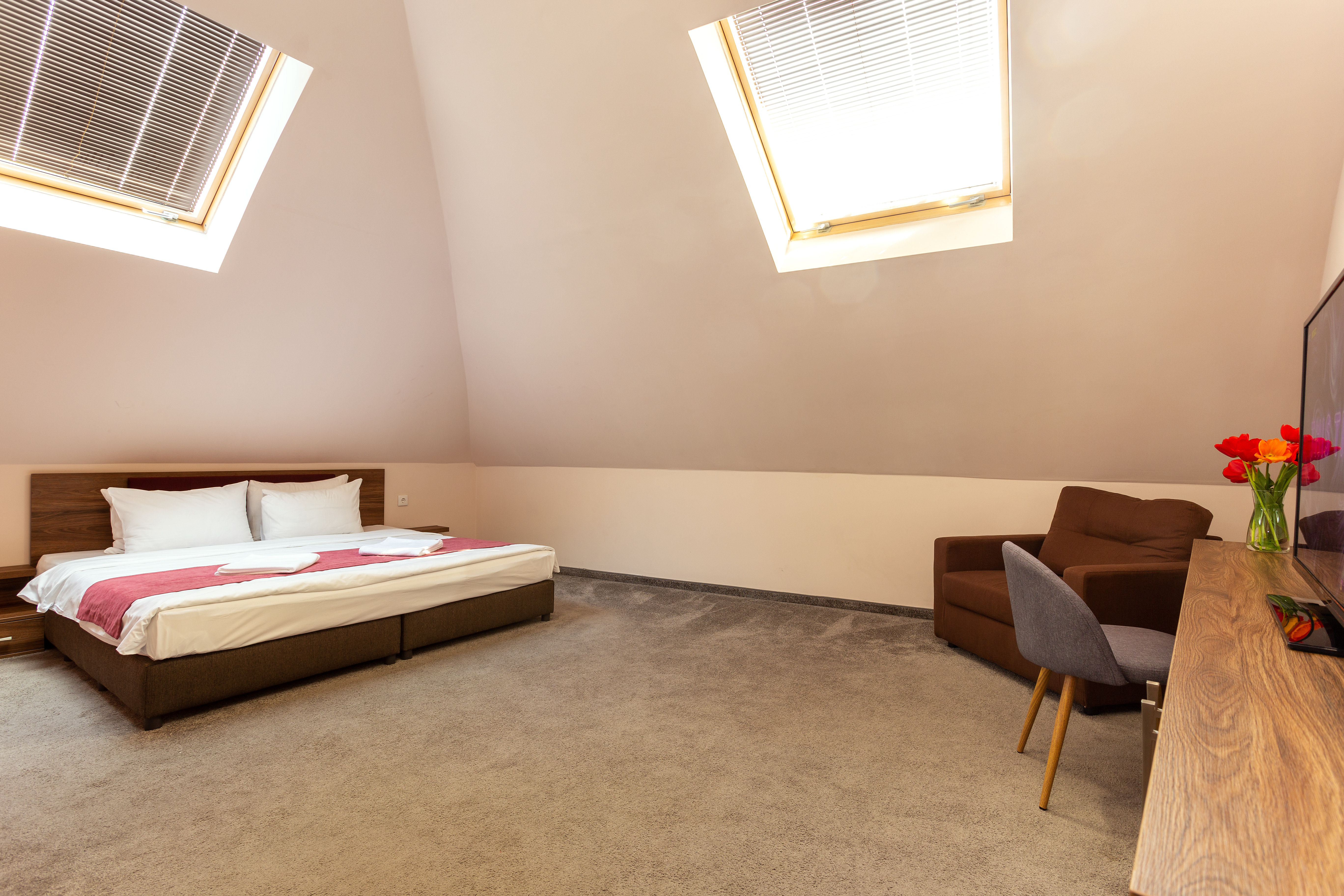 2 Bedrooms, Boutique, Apartment