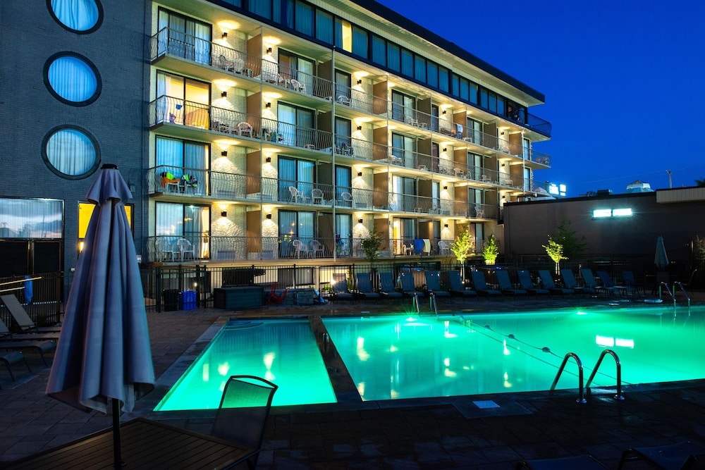 Hotel Castel 1/50