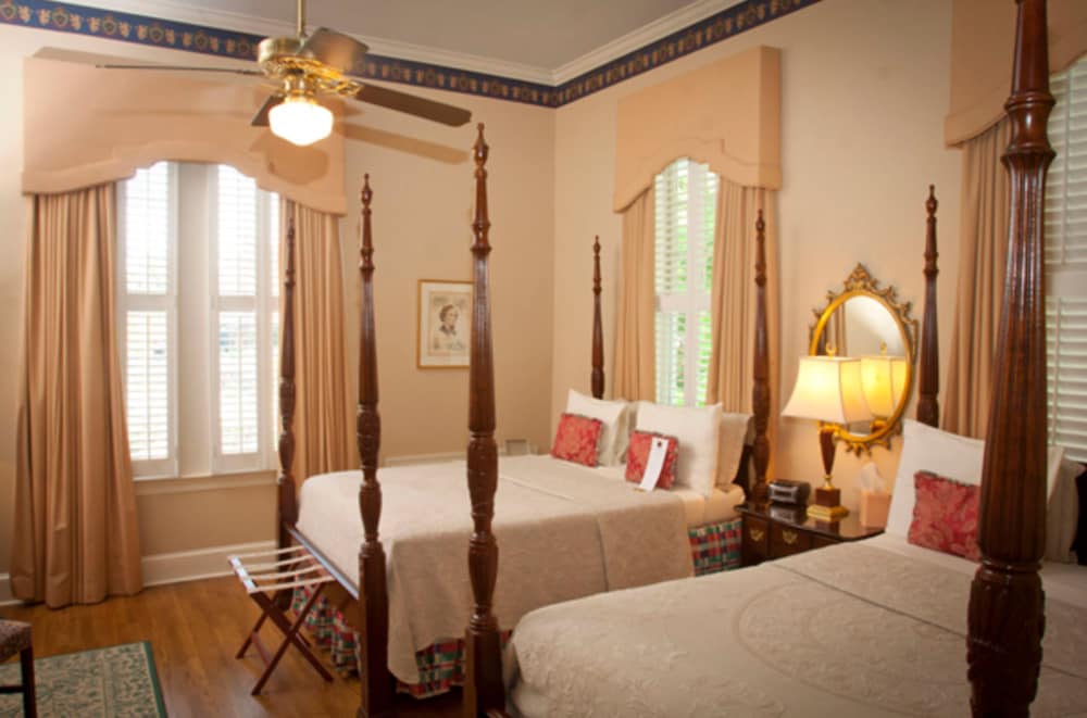 1842 Inn 31/74