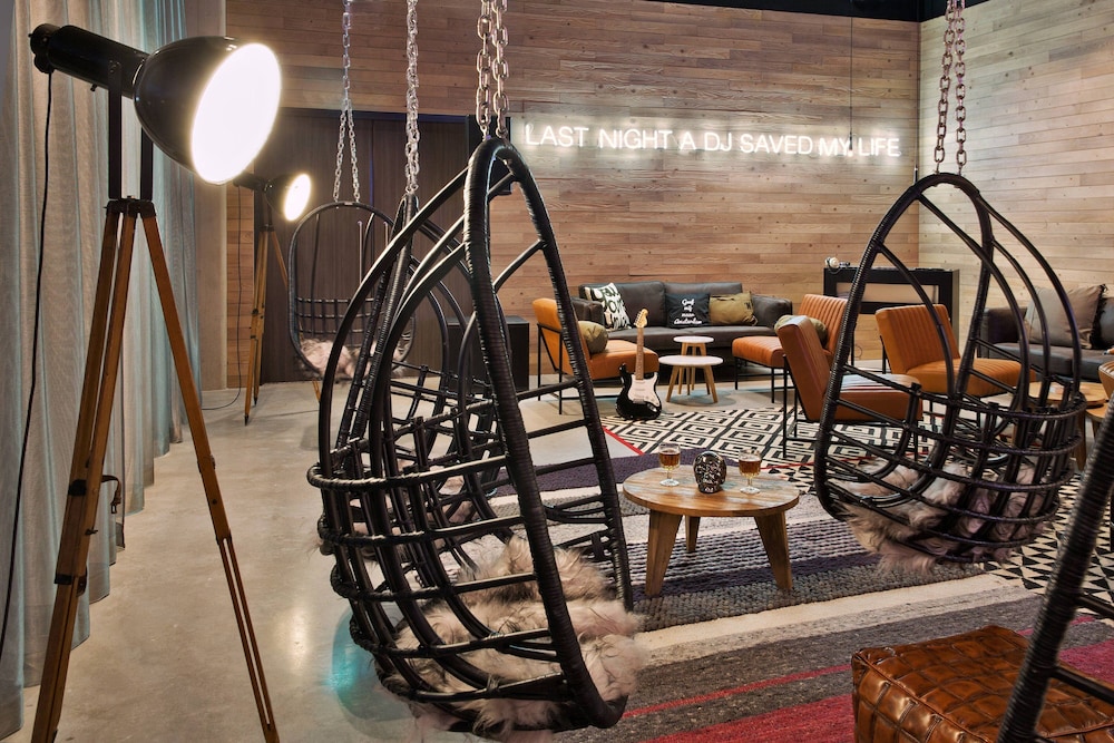 Moxy Amsterdam Houthavens 52/58