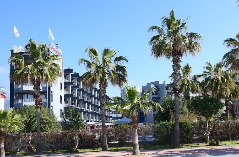 A11 Hotel Obakoy 42/49