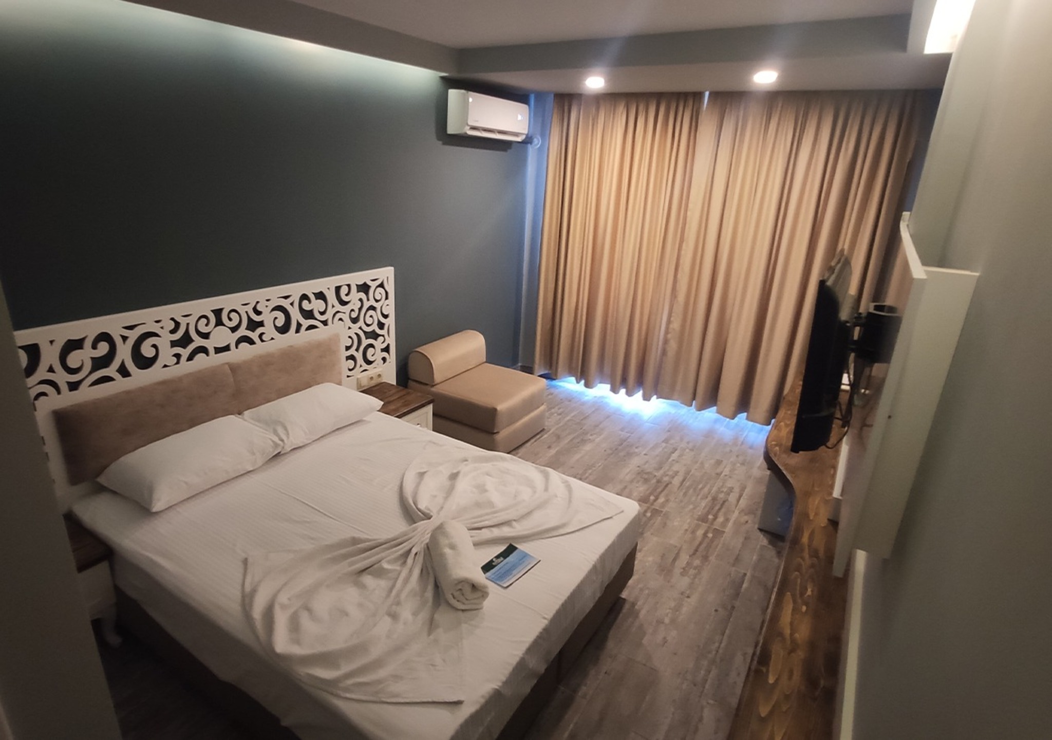 Kupala Beach Hotel 9/31