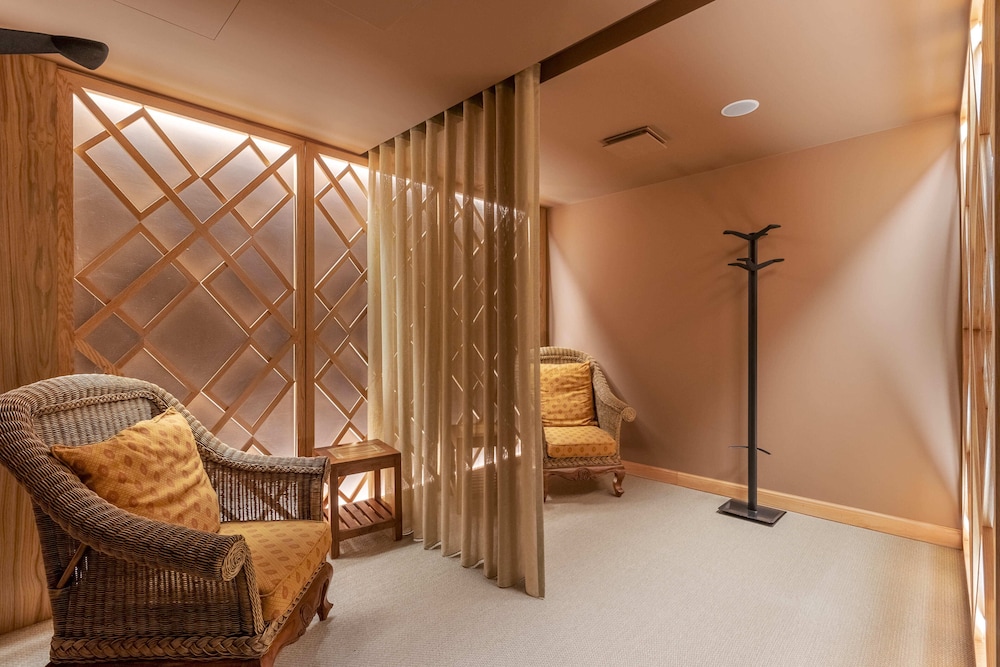 Royal Savoy by Savoy Signature 32/59
