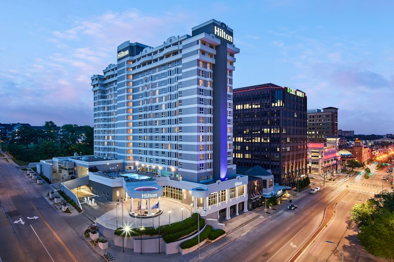 Hilton Kansas City Country Club Plaza 49/50