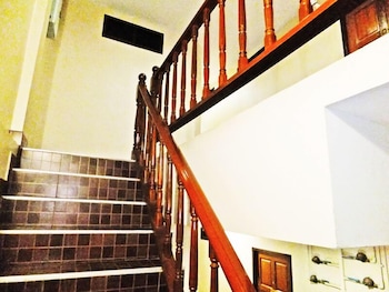 White Orchid Inn 15/24