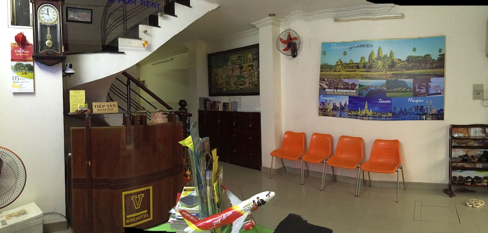 Hong Vinh Hotel 51/54