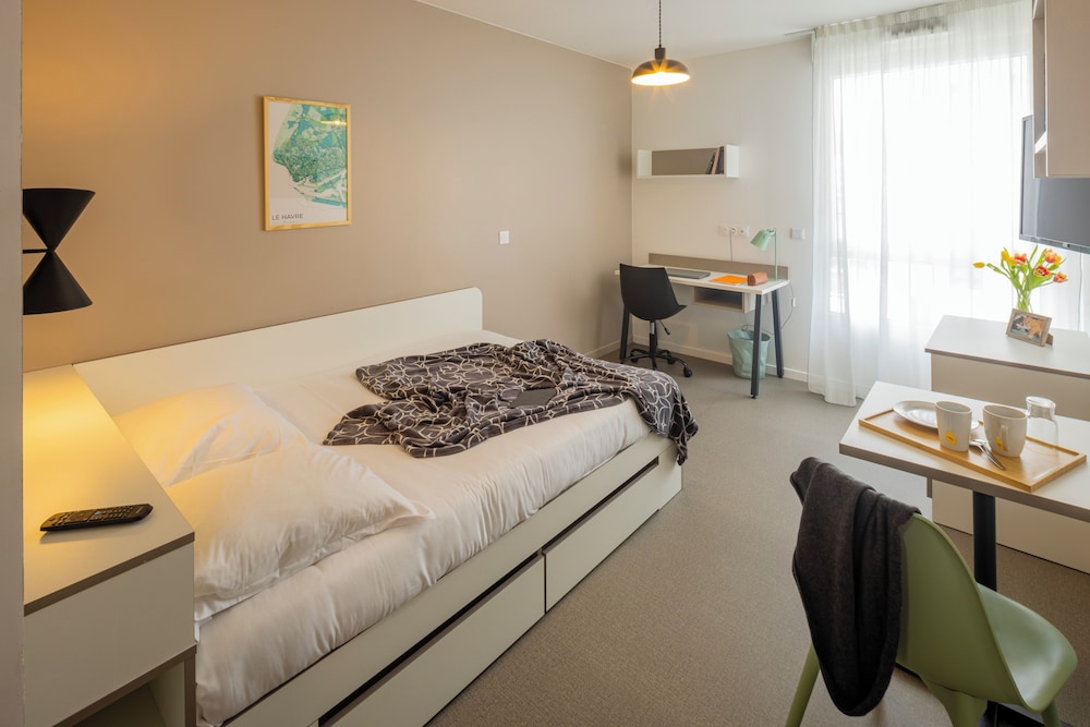 ECONOMY, STUDIO, DOUBLE BED