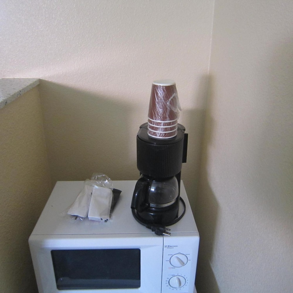 Americas Best Value Inn Seaside South 14/34
