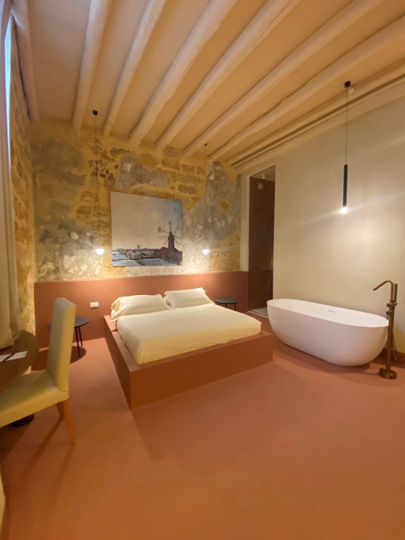 Suite, Twin Beds, Kitchenette