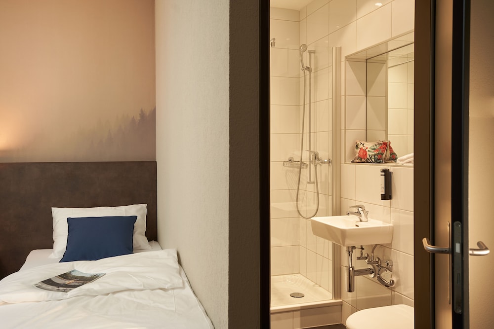 THE HEY HOTEL INTERLAKEN 16/41