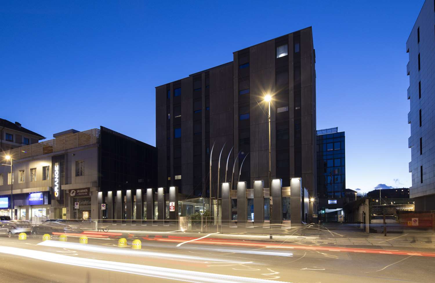 Best Western Plus Executive Hotel And Suites 52/54