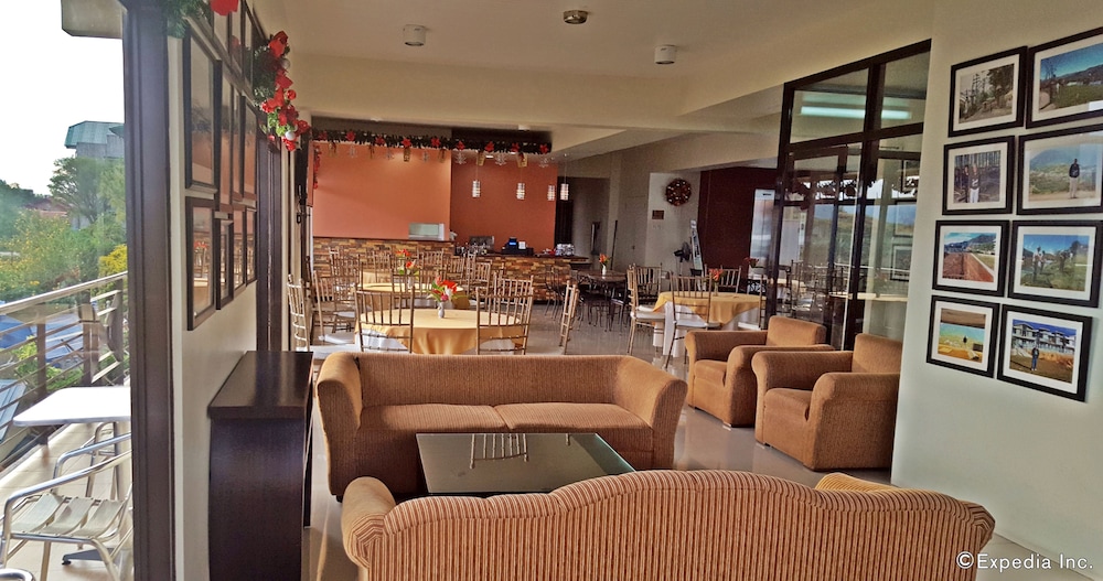 Gardenville Hotel 26/37