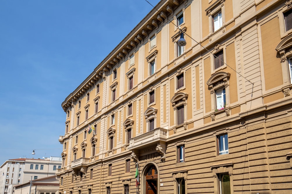 Courtyard Rome Suite 6/29