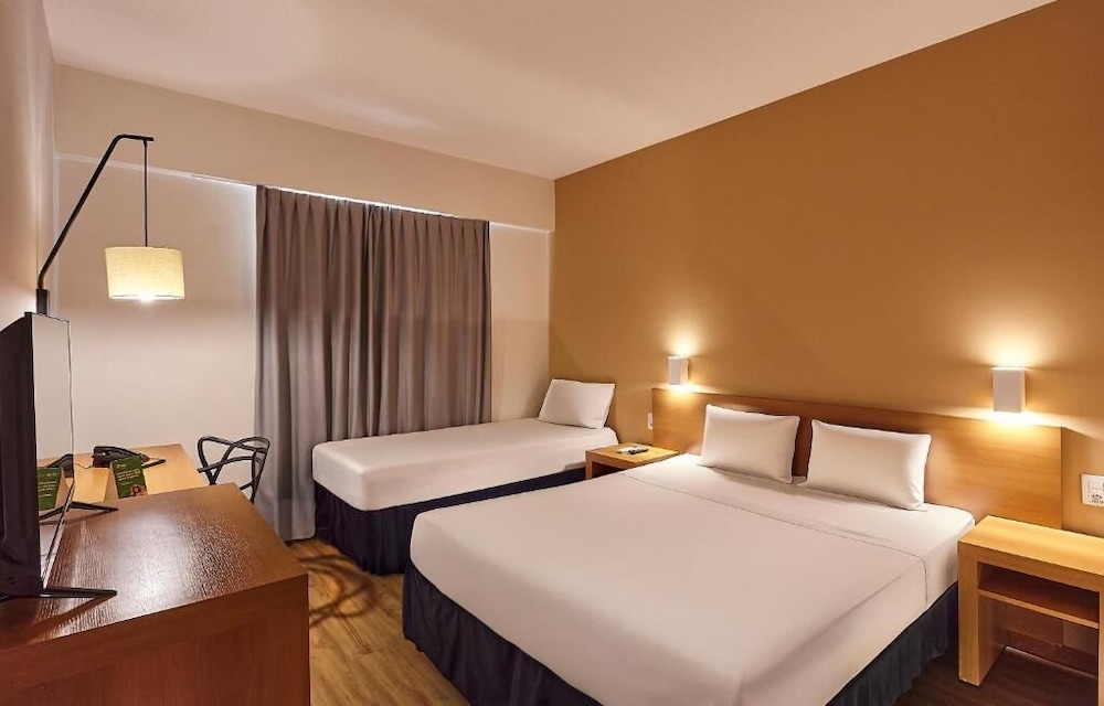 Standard Twin Accessible Room (PNE)