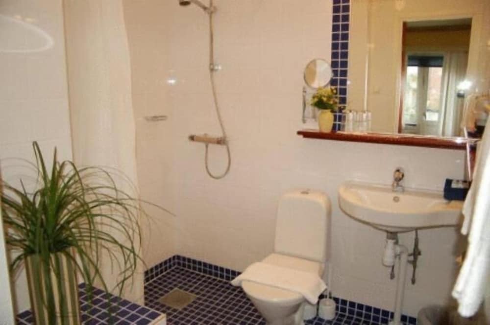 Strand Hotell 22/33