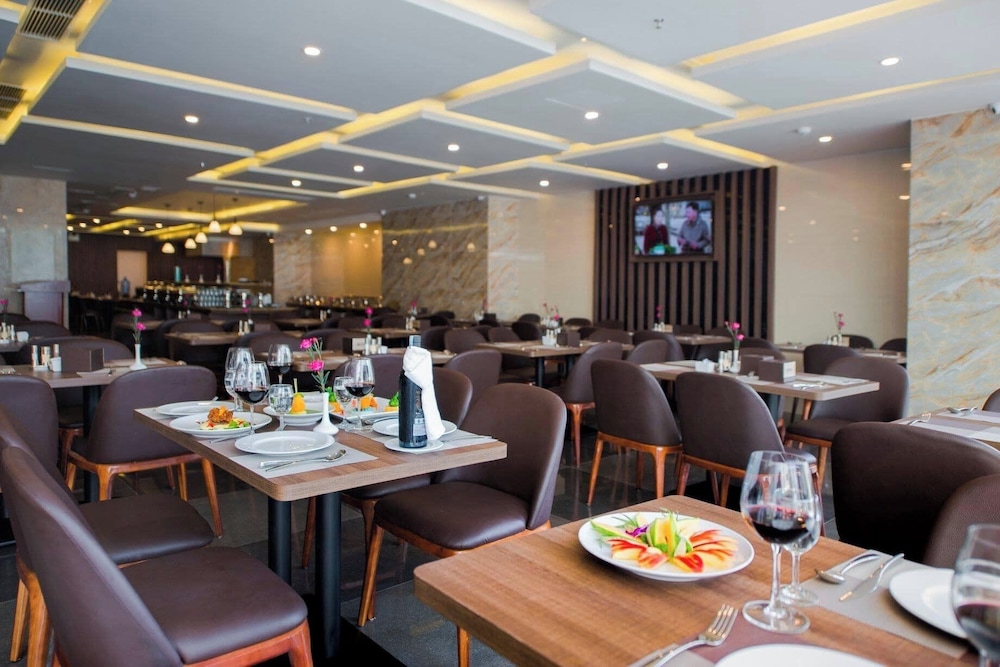 Atlantic Nha Trang Hotel 36/50