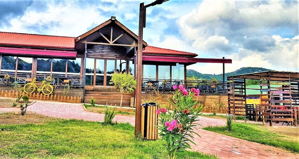 Milyos Hotel 37/42
