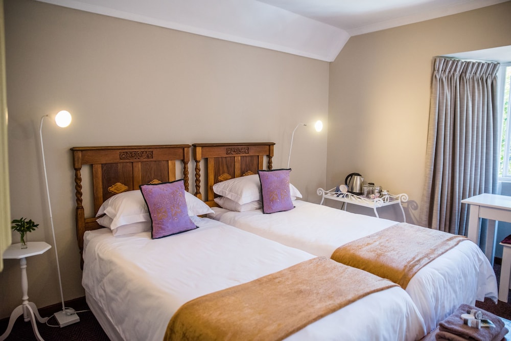 Room, Twin Beds, with Extra Bed
