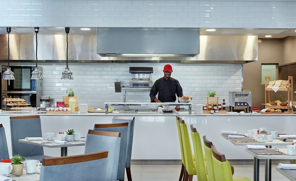 Hilton Garden Inn Gaborone, Botswana 36/56