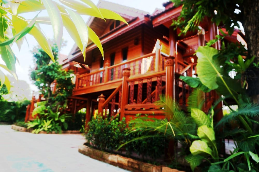 Ruenthai Boutique 2/50