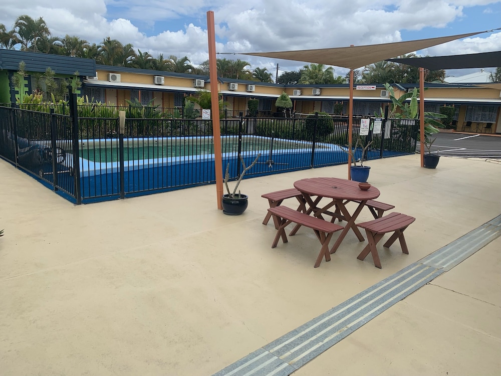 Arkana Motel Maryborough, SureStay Collection by BW 63/67