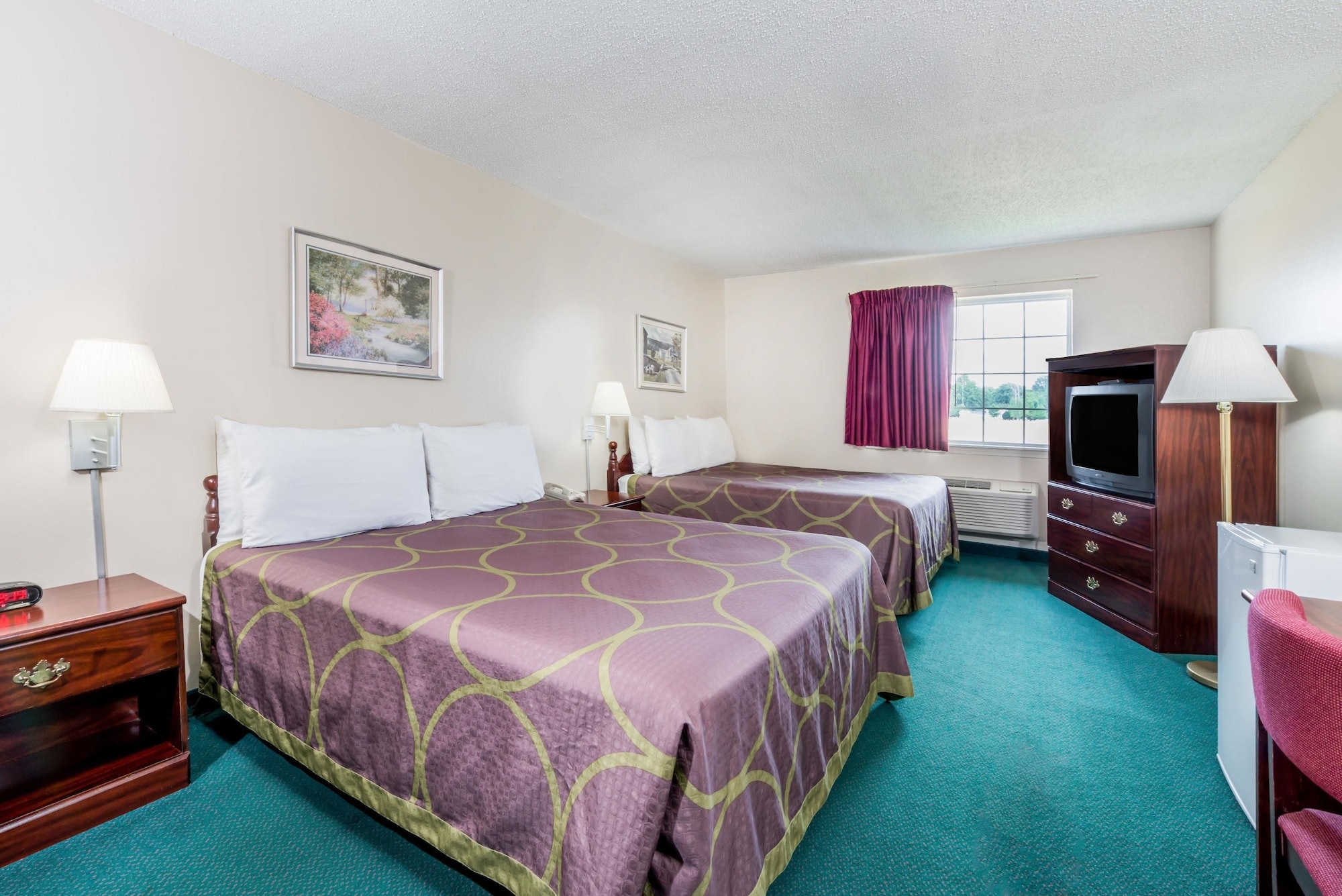 غرفة بسريرين كوين، Super 8 By Wyndham Jerseyville IL 3/5