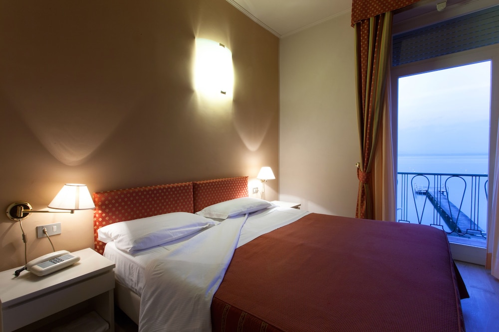 Hotel Europa 23/65